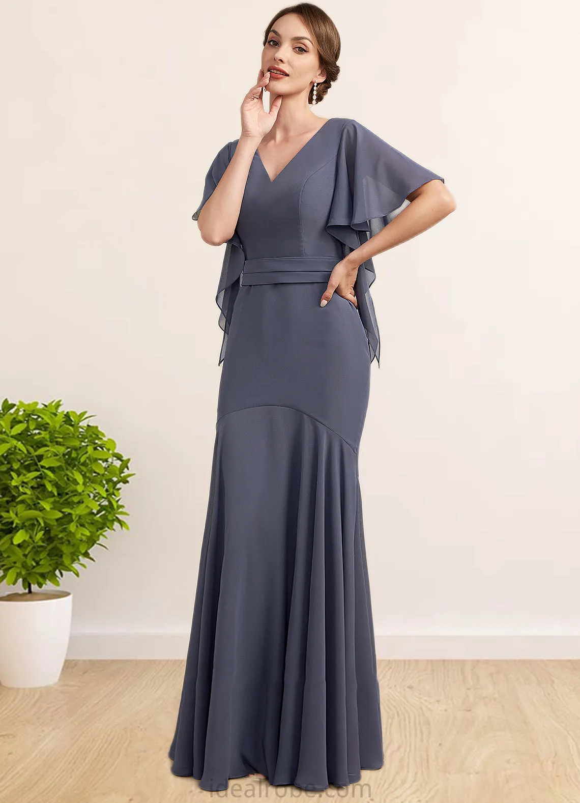 Emerson Trumpet/Mermaid V-neck Floor-Length Chiffon Mother of the Bride Dress STK126P0014951