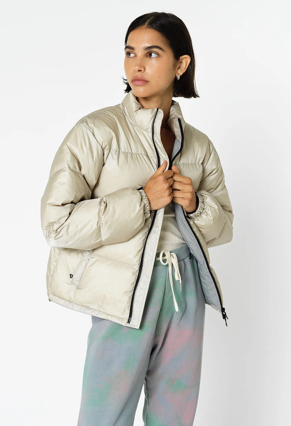 Iridescent Down Puffer / Stone